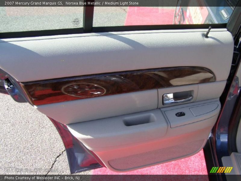 Norsea Blue Metallic / Medium Light Stone 2007 Mercury Grand Marquis GS
