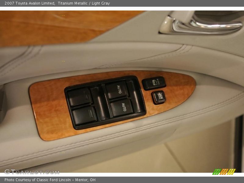 Titanium Metallic / Light Gray 2007 Toyota Avalon Limited