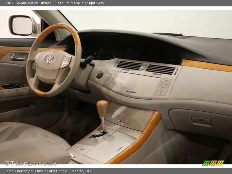 Titanium Metallic / Light Gray 2007 Toyota Avalon Limited