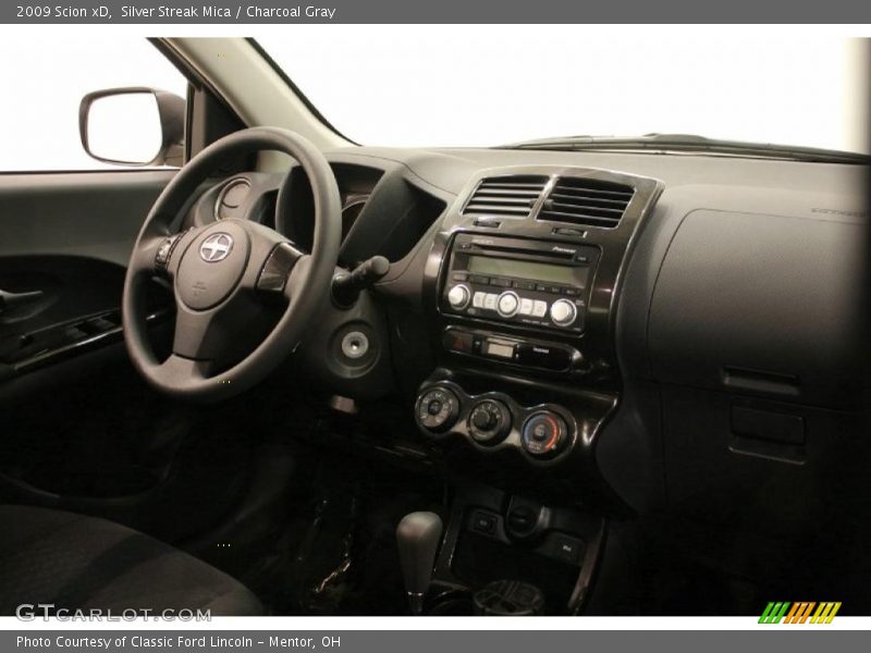 Silver Streak Mica / Charcoal Gray 2009 Scion xD