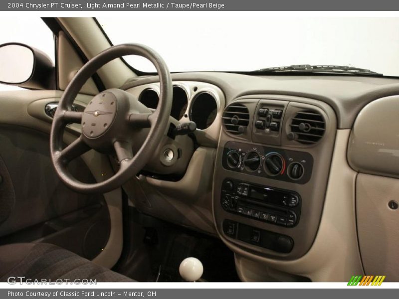 Light Almond Pearl Metallic / Taupe/Pearl Beige 2004 Chrysler PT Cruiser