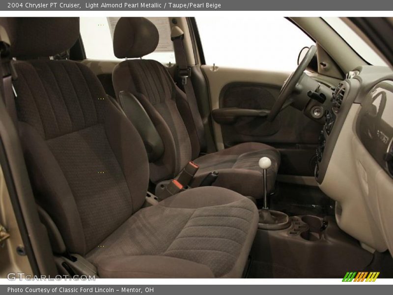 Light Almond Pearl Metallic / Taupe/Pearl Beige 2004 Chrysler PT Cruiser