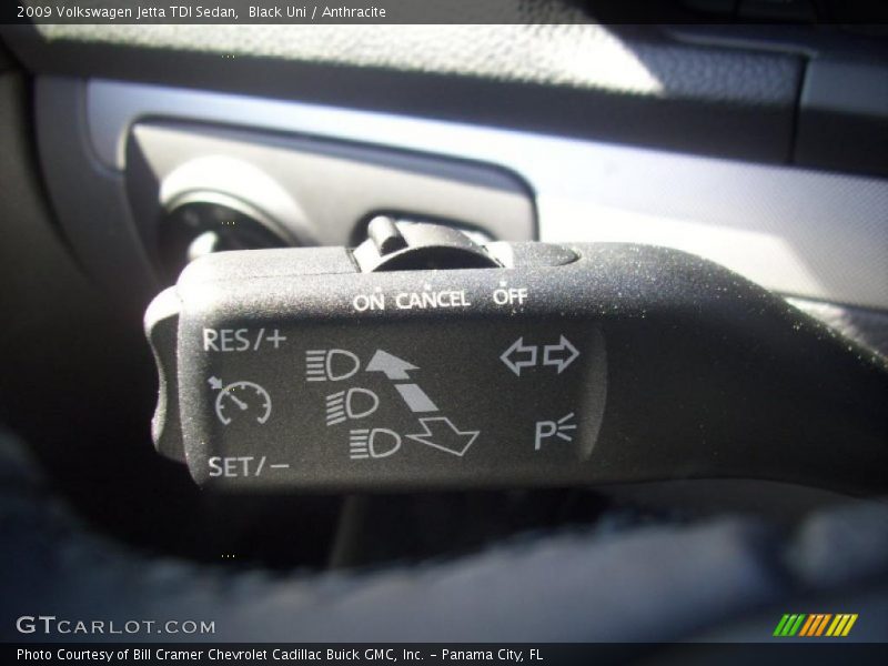 Black Uni / Anthracite 2009 Volkswagen Jetta TDI Sedan