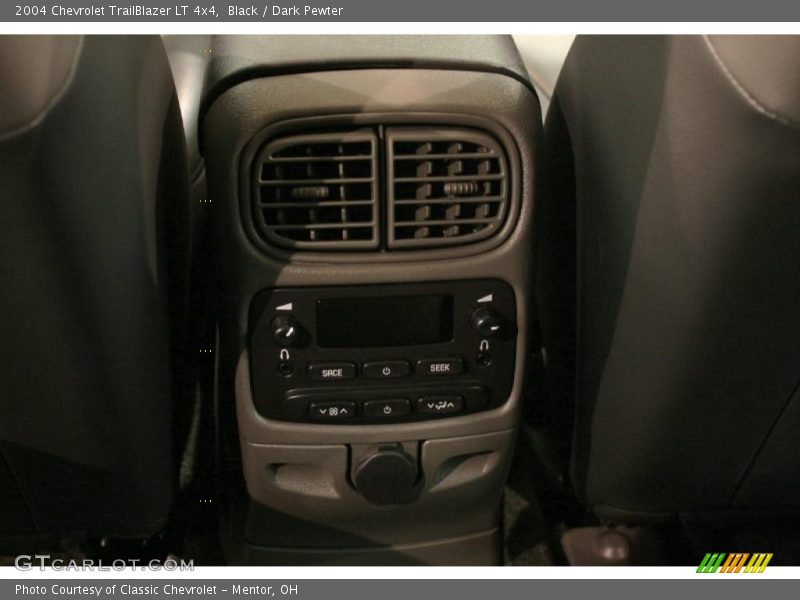 Black / Dark Pewter 2004 Chevrolet TrailBlazer LT 4x4