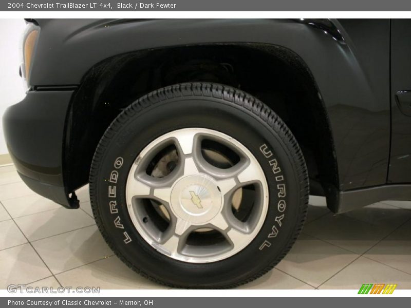 Black / Dark Pewter 2004 Chevrolet TrailBlazer LT 4x4