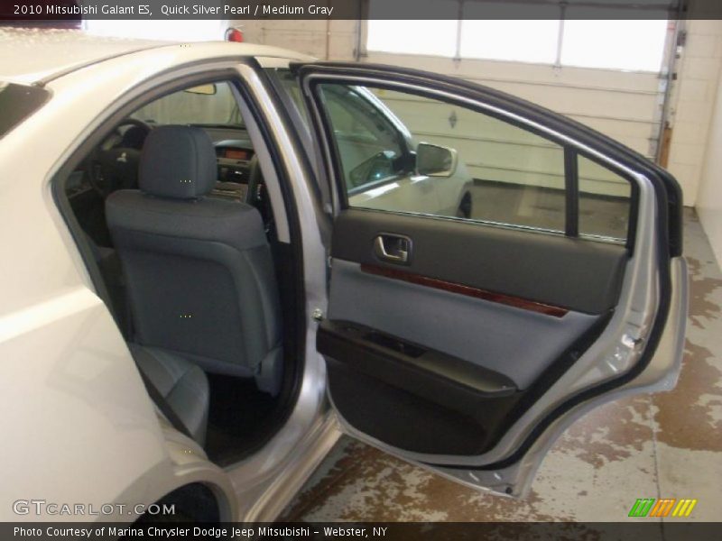 Quick Silver Pearl / Medium Gray 2010 Mitsubishi Galant ES