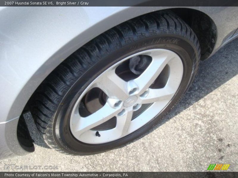 Bright Silver / Gray 2007 Hyundai Sonata SE V6