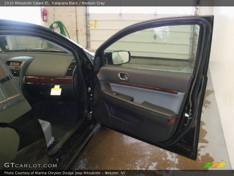 Kalapana Black / Medium Gray 2010 Mitsubishi Galant ES