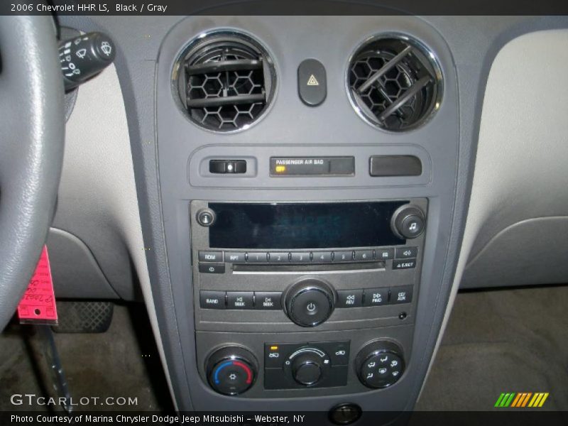 Black / Gray 2006 Chevrolet HHR LS