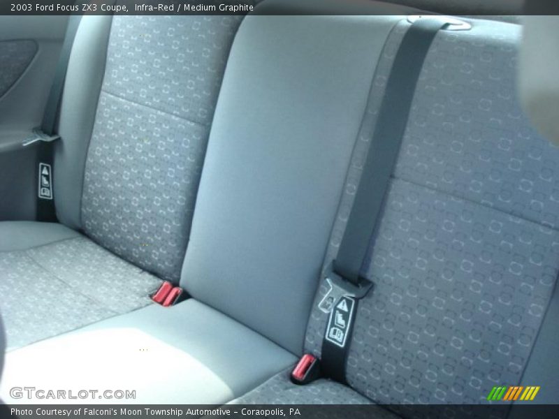 Infra-Red / Medium Graphite 2003 Ford Focus ZX3 Coupe