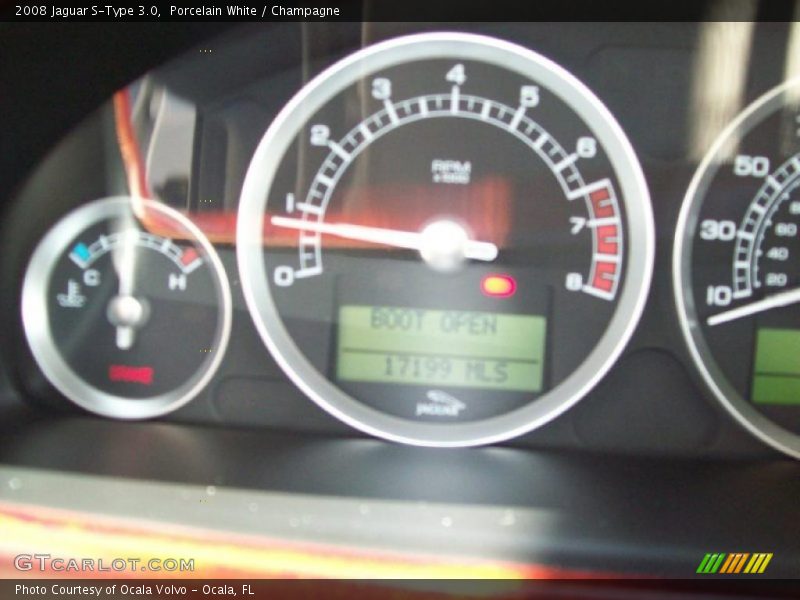 Porcelain White / Champagne 2008 Jaguar S-Type 3.0