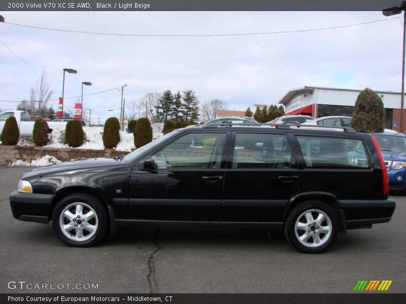 Black / Light Beige 2000 Volvo V70 XC SE AWD