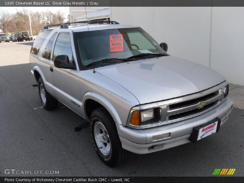 Dove Gray Metallic / Gray 1995 Chevrolet Blazer LS