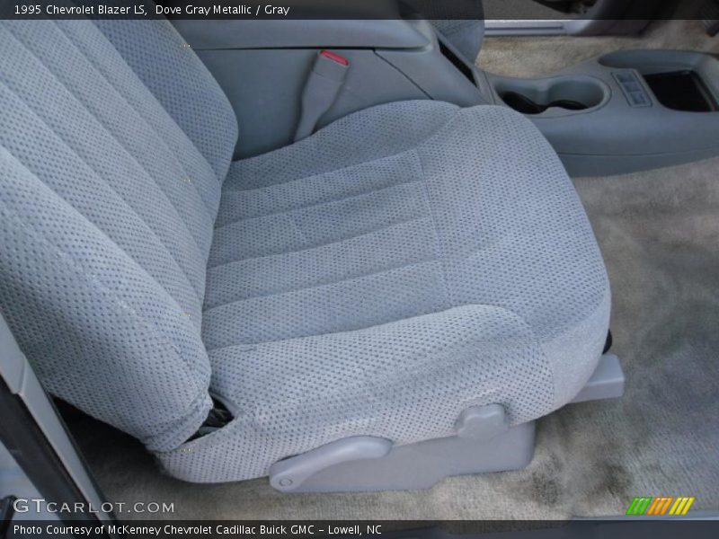 Dove Gray Metallic / Gray 1995 Chevrolet Blazer LS
