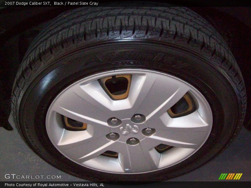 Black / Pastel Slate Gray 2007 Dodge Caliber SXT