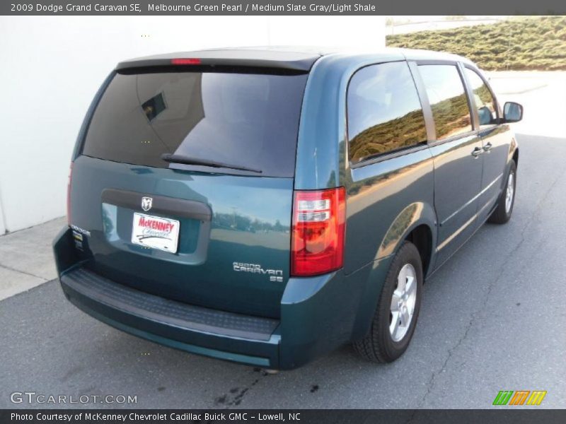 Melbourne Green Pearl / Medium Slate Gray/Light Shale 2009 Dodge Grand Caravan SE