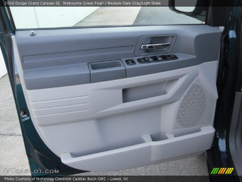 Melbourne Green Pearl / Medium Slate Gray/Light Shale 2009 Dodge Grand Caravan SE