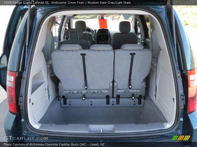 Melbourne Green Pearl / Medium Slate Gray/Light Shale 2009 Dodge Grand Caravan SE