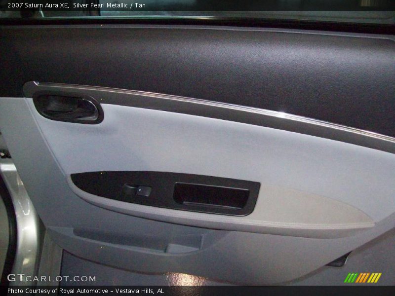 Silver Pearl Metallic / Tan 2007 Saturn Aura XE
