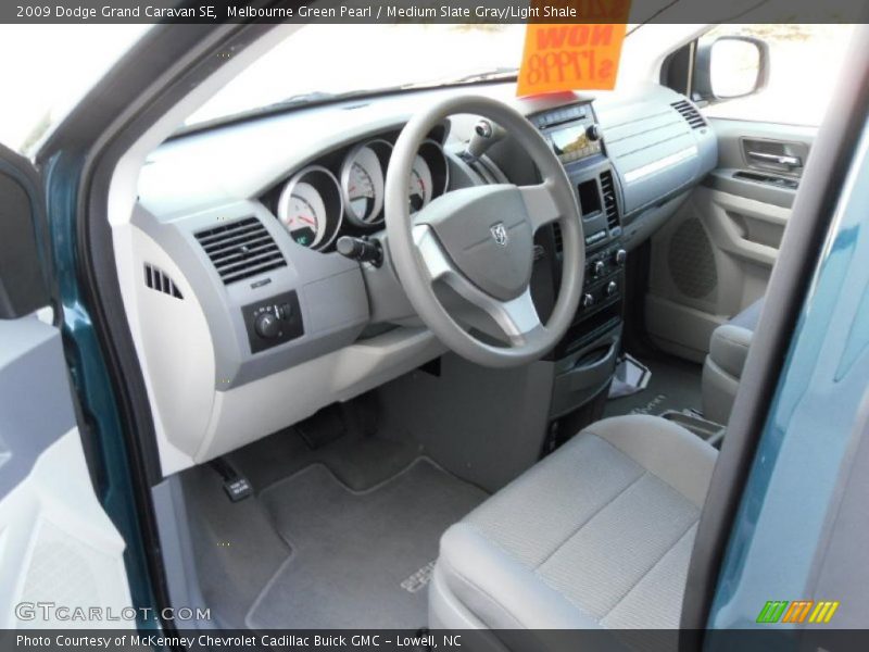 Melbourne Green Pearl / Medium Slate Gray/Light Shale 2009 Dodge Grand Caravan SE