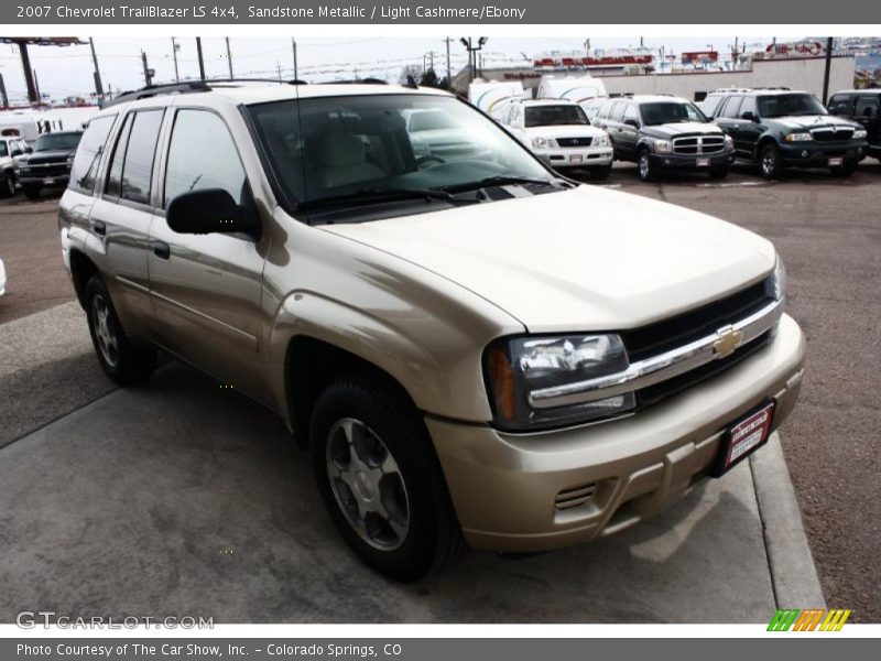 Sandstone Metallic / Light Cashmere/Ebony 2007 Chevrolet TrailBlazer LS 4x4