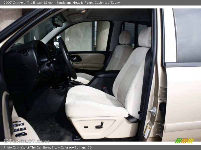 Sandstone Metallic / Light Cashmere/Ebony 2007 Chevrolet TrailBlazer LS 4x4