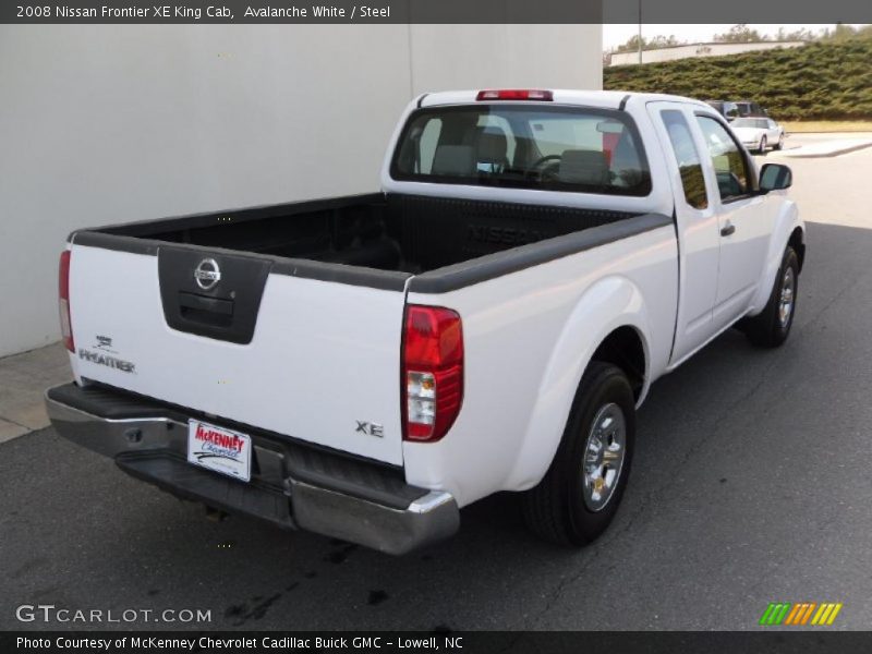 Avalanche White / Steel 2008 Nissan Frontier XE King Cab