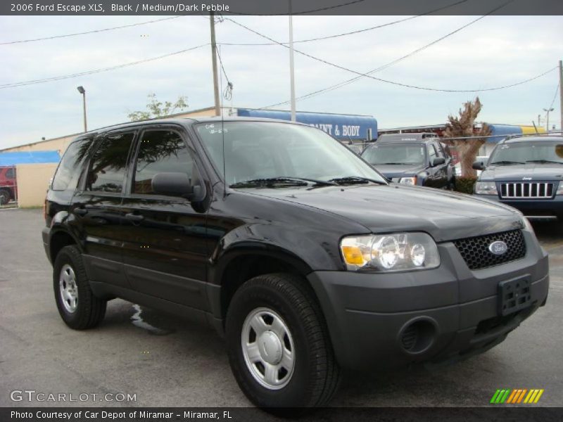 Black / Medium/Dark Pebble 2006 Ford Escape XLS