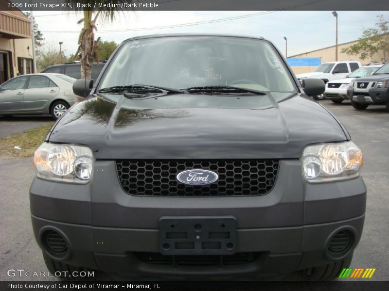 Black / Medium/Dark Pebble 2006 Ford Escape XLS