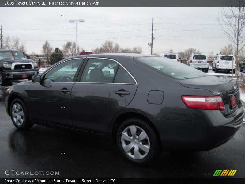 Magnetic Gray Metallic / Ash 2009 Toyota Camry LE