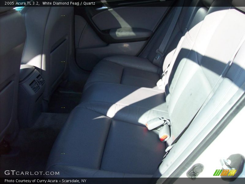 White Diamond Pearl / Quartz 2005 Acura TL 3.2