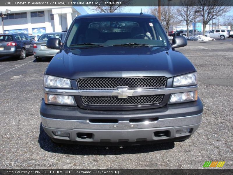 Dark Blue Metallic / Tan/Neutral 2005 Chevrolet Avalanche Z71 4x4
