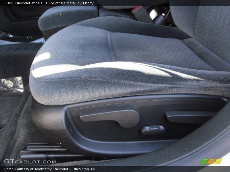 Silver Ice Metallic / Ebony 2009 Chevrolet Impala LT
