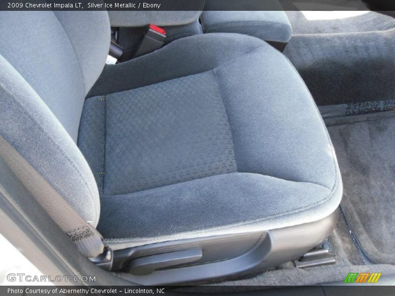 Silver Ice Metallic / Ebony 2009 Chevrolet Impala LT