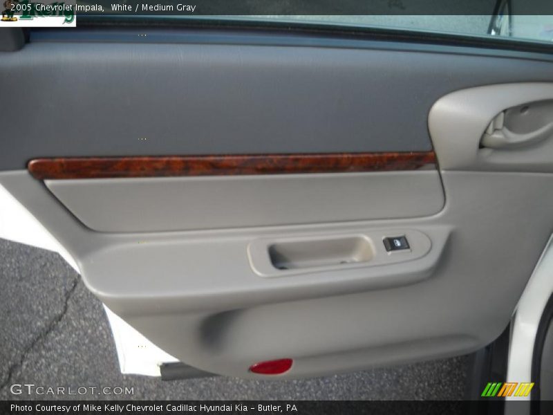 White / Medium Gray 2005 Chevrolet Impala