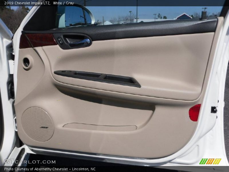 White / Gray 2009 Chevrolet Impala LTZ