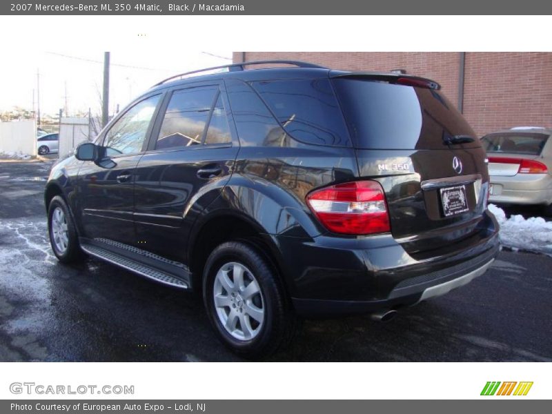 Black / Macadamia 2007 Mercedes-Benz ML 350 4Matic