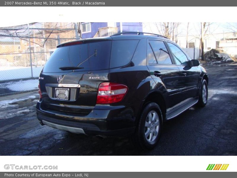 Black / Macadamia 2007 Mercedes-Benz ML 350 4Matic