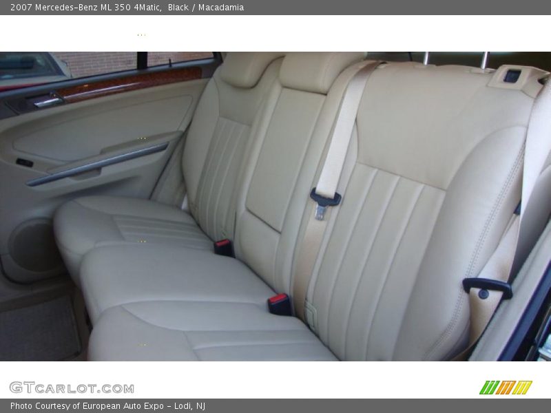 Black / Macadamia 2007 Mercedes-Benz ML 350 4Matic