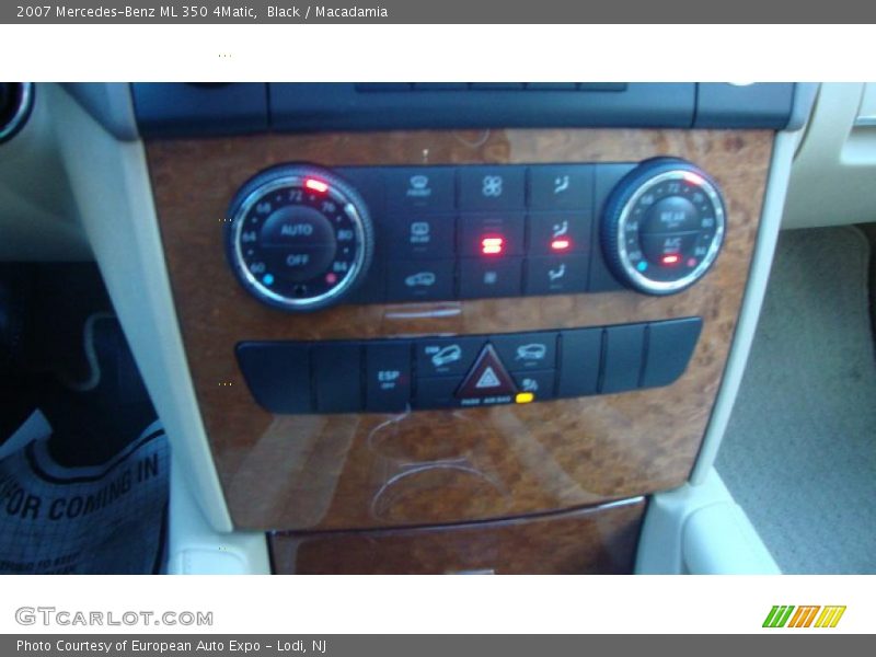 Black / Macadamia 2007 Mercedes-Benz ML 350 4Matic
