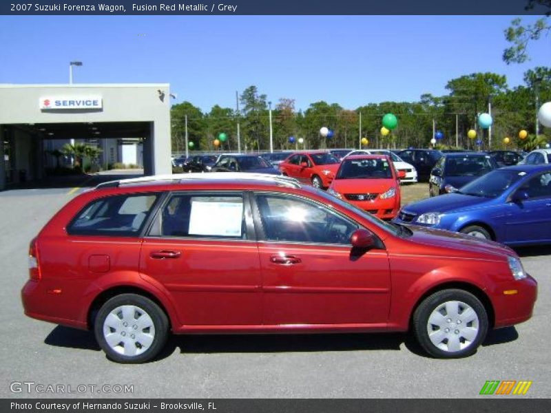 Fusion Red Metallic / Grey 2007 Suzuki Forenza Wagon
