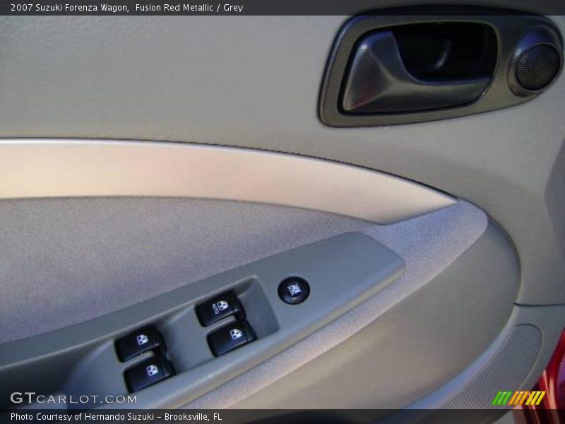 Fusion Red Metallic / Grey 2007 Suzuki Forenza Wagon