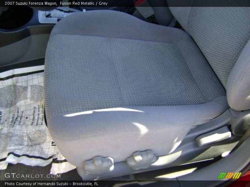 Fusion Red Metallic / Grey 2007 Suzuki Forenza Wagon