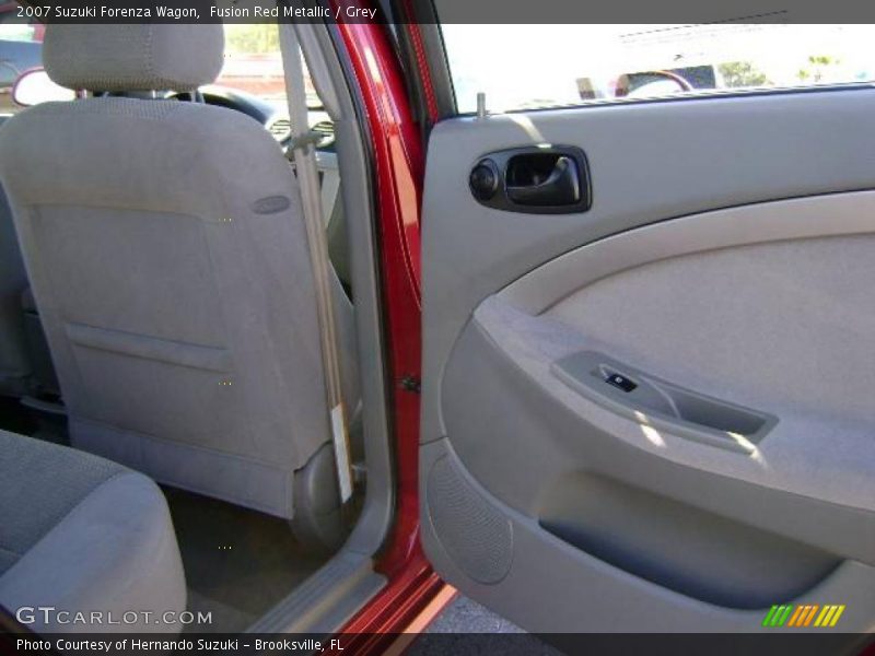 Fusion Red Metallic / Grey 2007 Suzuki Forenza Wagon