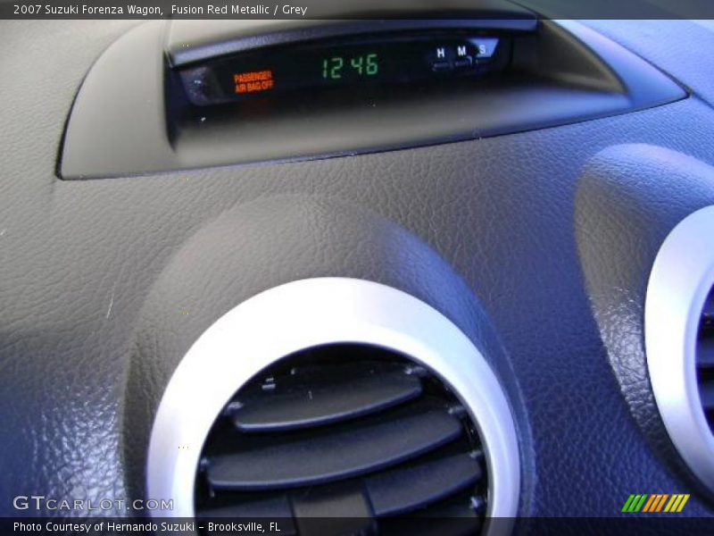 Fusion Red Metallic / Grey 2007 Suzuki Forenza Wagon