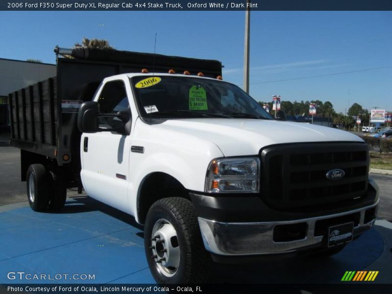 Oxford White / Dark Flint 2006 Ford F350 Super Duty XL Regular Cab 4x4 Stake Truck