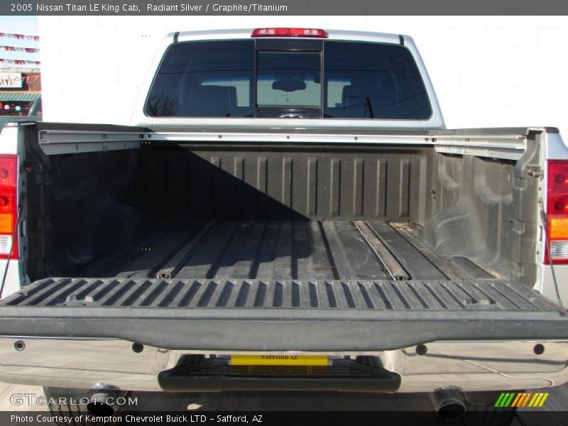 Radiant Silver / Graphite/Titanium 2005 Nissan Titan LE King Cab