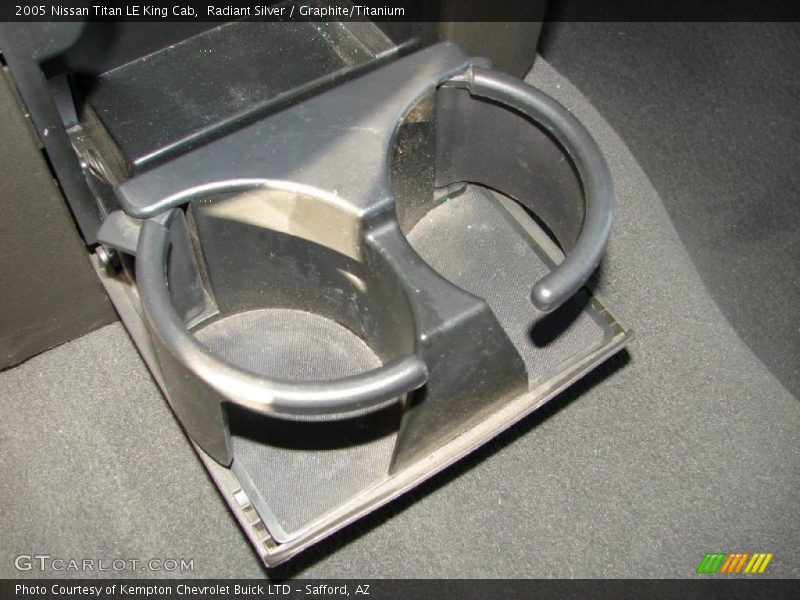 Radiant Silver / Graphite/Titanium 2005 Nissan Titan LE King Cab