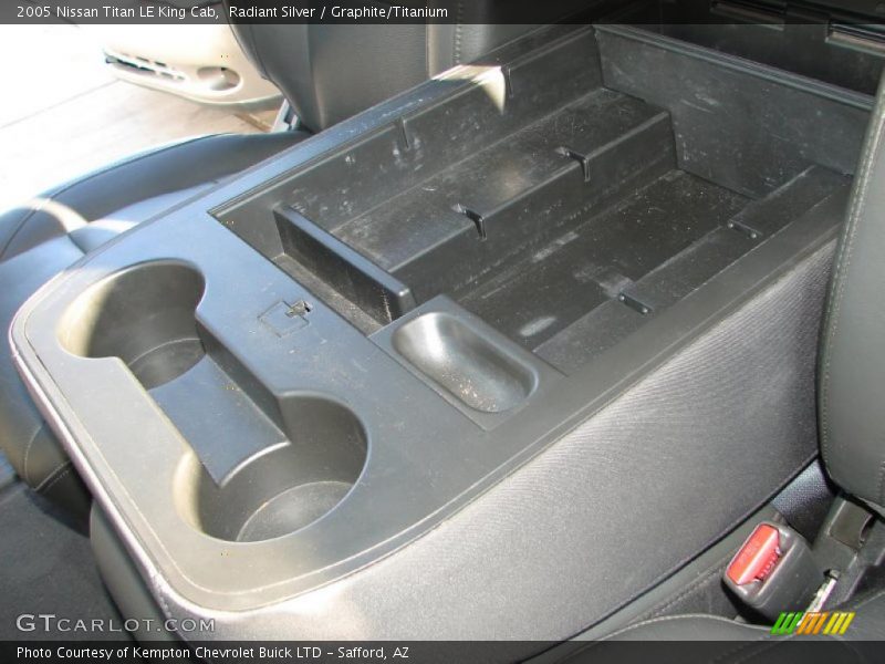 Radiant Silver / Graphite/Titanium 2005 Nissan Titan LE King Cab