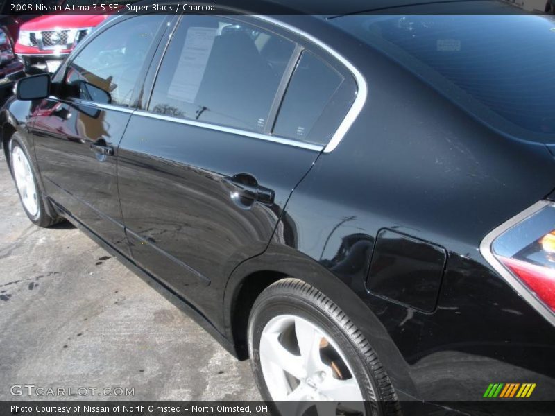 Super Black / Charcoal 2008 Nissan Altima 3.5 SE